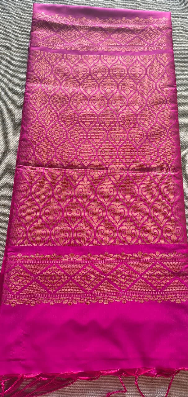 Royal Purple & Magenta Traditional Saree with Gold Zari Butta Design | Festive, Wedding & Party Wear Saree