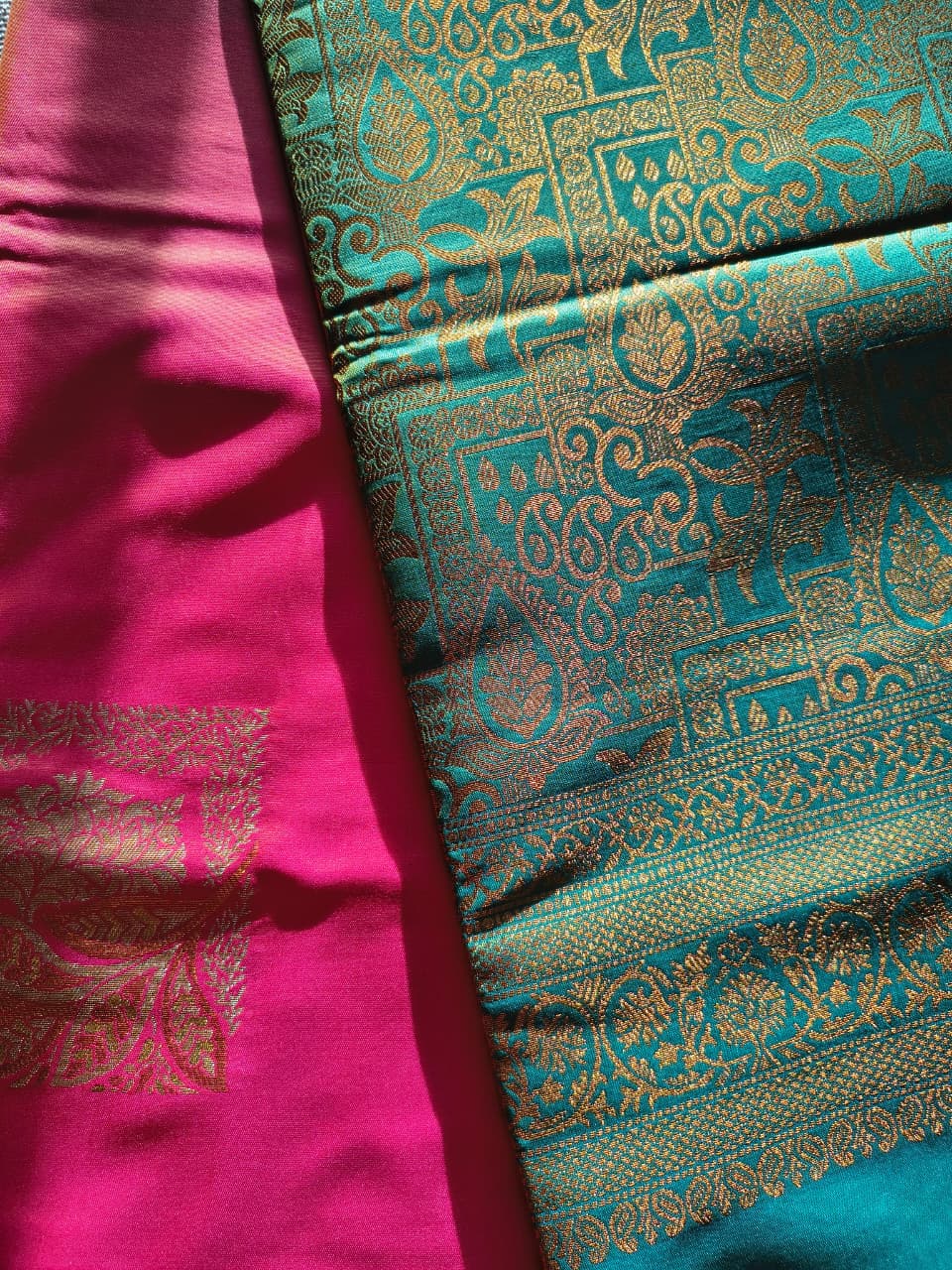 Premium Orange and Green soft silk Borderless saree with rich Pallu