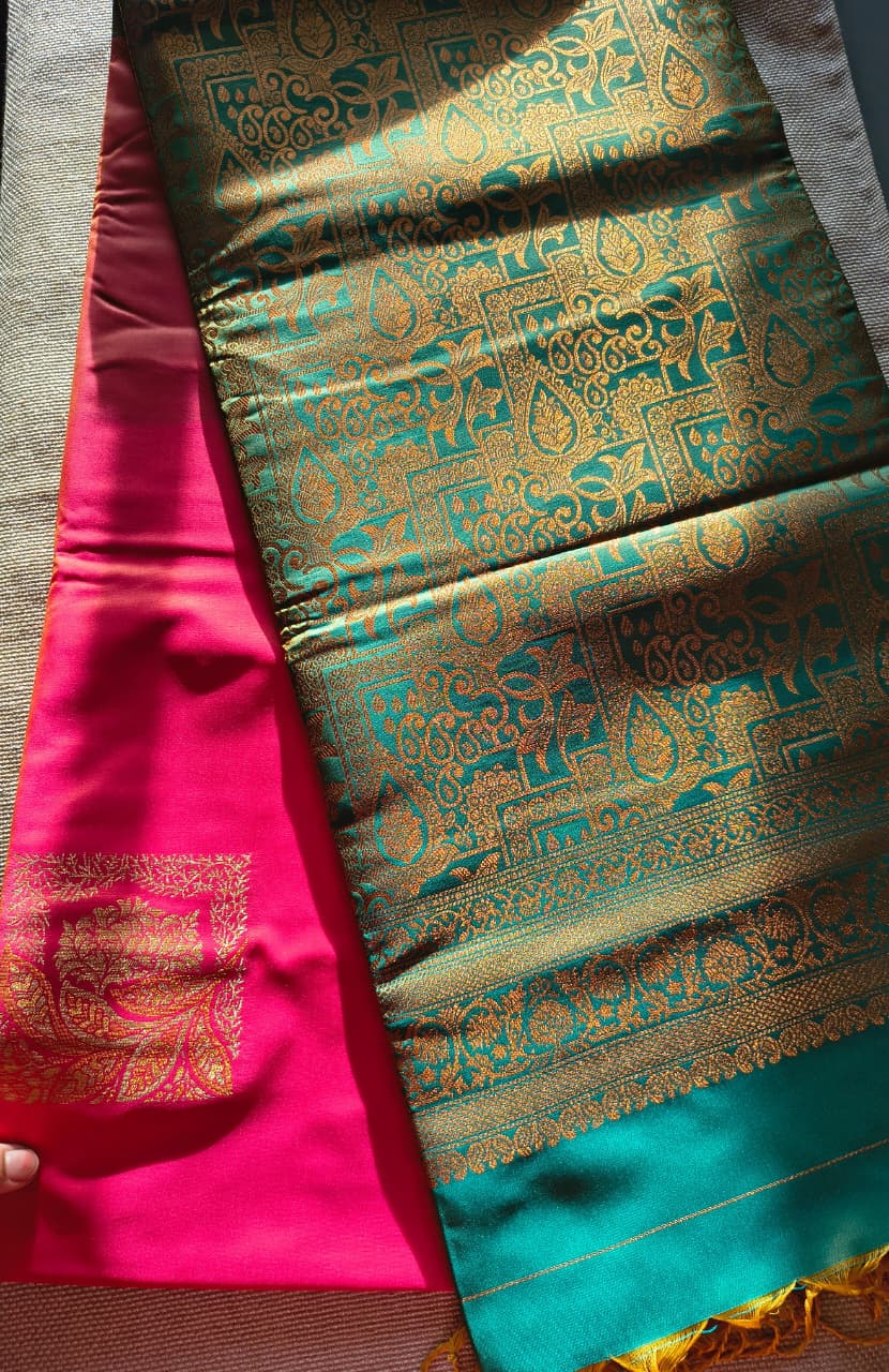 Premium Orange and Green soft silk Borderless saree with rich Pallu