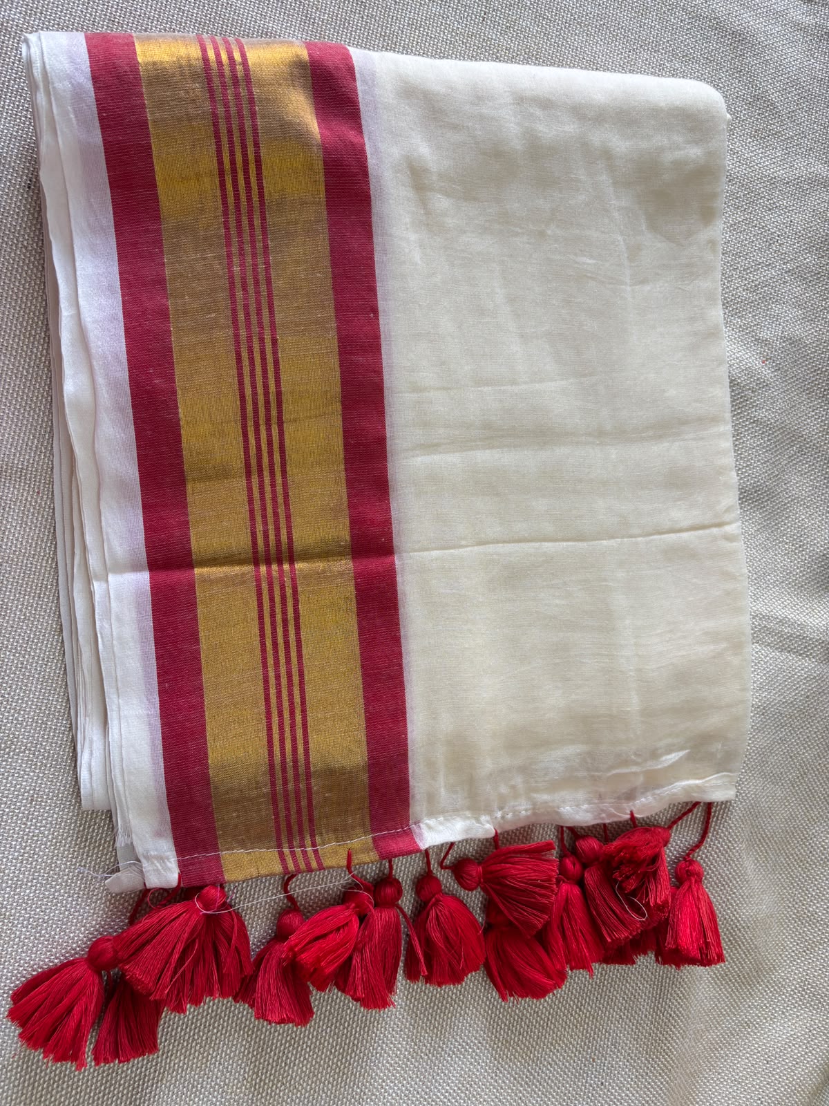 Premium Kerala Mul cotton Off-white Saree with Red & Gold Zari Border