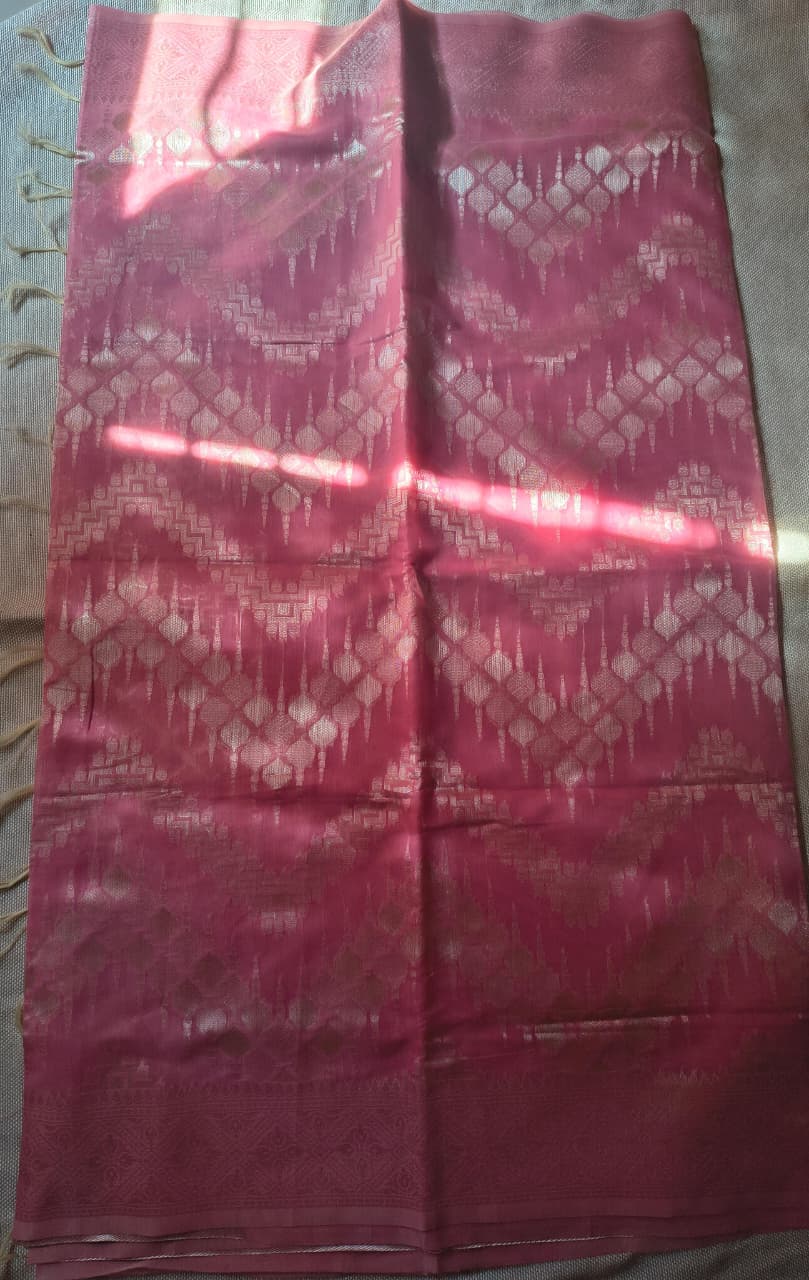 Pink Saree with Golden Woven Motifs