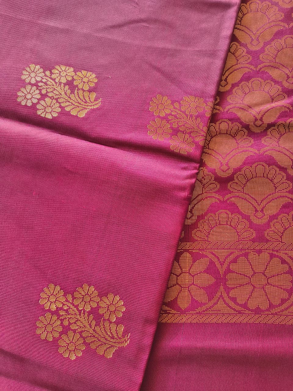 Maroon Soft Silk Borderless Saree with Rich Gold Zari Pallu